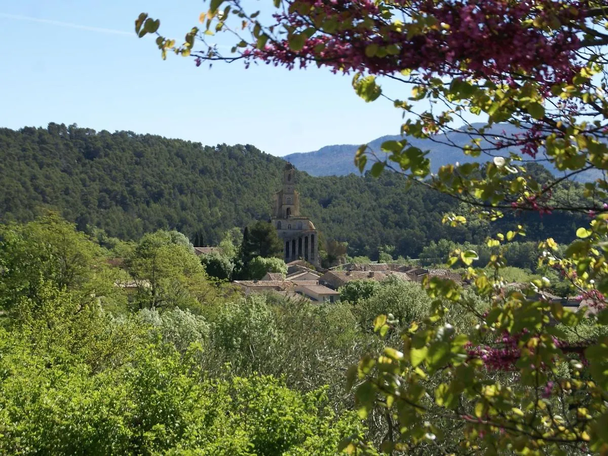 Apartment In Montbrun-Les-Bains With Garden