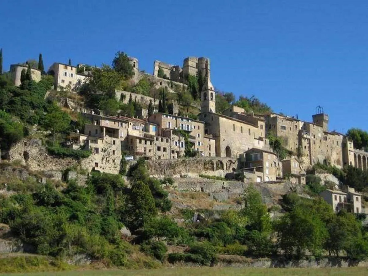 Apartment In Montbrun-Les-Bains With Garden