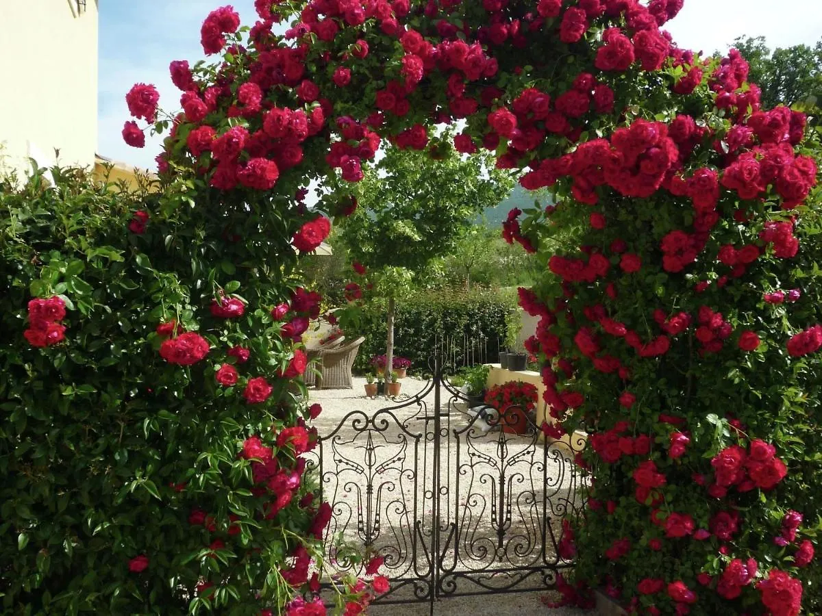 Apartment In Montbrun-Les-Bains With Garden