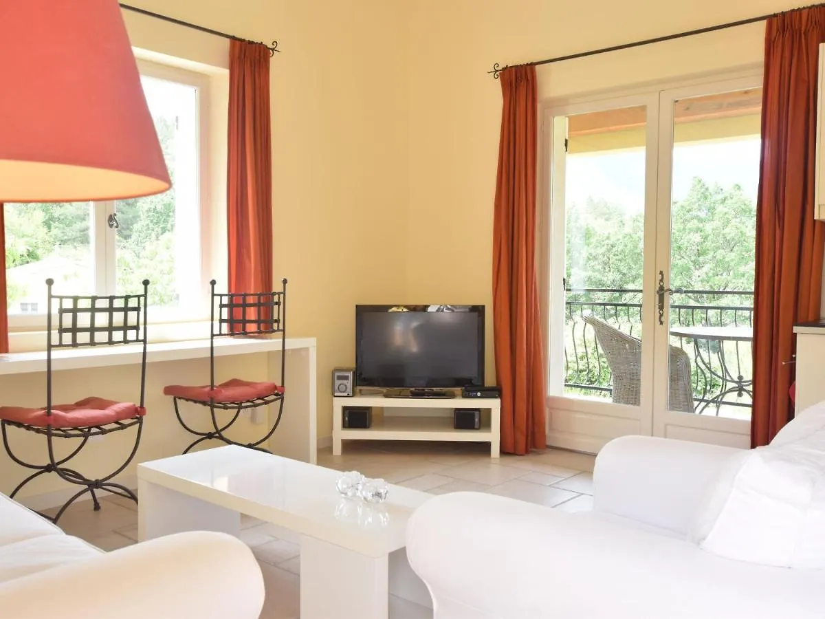 Apartment In Montbrun-Les-Bains With Garden